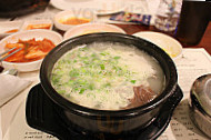Ko Hyang House food
