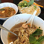 Rock 'n ' Thai Cafe food