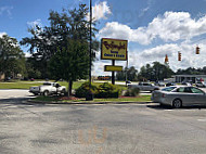 Bojangles' Famous Chicken N Biscuits outside