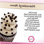 Gigi's Cupcakes food