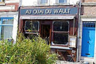 Au Quai du Wault inside