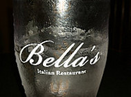Bella's Italian inside