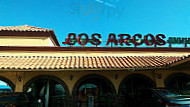 Los Arcos outside