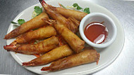 Thai Cuisine Xpress food