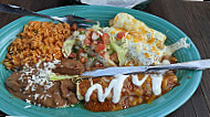 Dos Gringos Mesa food