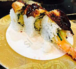 Kazoku Sushi inside
