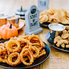 Zaxby's Chicken Fingers Buffalo Wings food