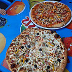 La Pizza Sarl food