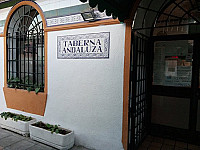 Taberna Andaluza Alazan outside
