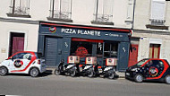 Pizza Planète inside