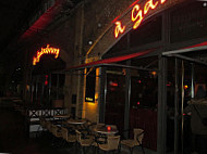 Gainsbourg Le Club Bar Americain inside