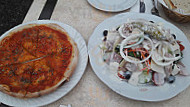 Father & Son Pizzeria & Restaurant food