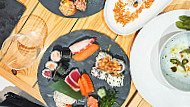 Sushi Dos Sa Morais food