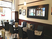 Henry's Cafe inside