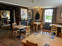 The Selsey Arms inside