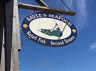 Sayle's Seafood inside