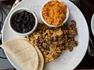 Leon Mexican food