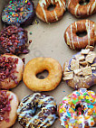 Dough-hio Donuts food