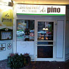 Pizzeria Da Pino outside