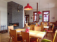 Bergcafe Roter Bar inside