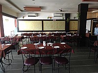 Abhilasha Restaurant people