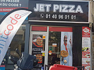 Jet Pizza inside