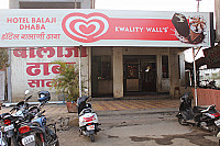 Hotel Balaji Dhaba outside
