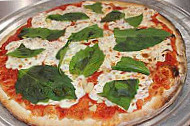 Pizzamoré Flatbread Company food