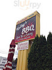Kelley's BBQ & Catering  outside