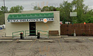 T J Dillon's Pub outside