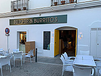 Organic Burguer And Burritos inside