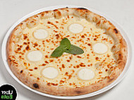 Di Napoli Pizza food