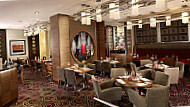 2 Bridge Place At Doubletree By Hilton London Victoria food