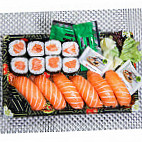 Yoshida Sushi food