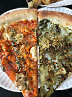 Screamer's Pizzeria Greenpoint food