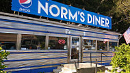 Norm's Diner outside