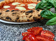 Pizza Italia Di Caffaratto Marco food