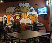Mr. Brew's Taphouse inside