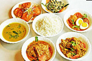 Aroma Indian Restaurant food