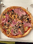 Mozz Art Pizza food