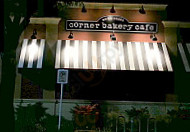 Corner Bakery Cafe inside