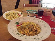 Pol-Ital Waldemar's Delikatessen aus Polen und Italien food