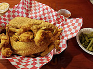 Sam’s Southern Eatery food