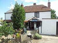 The Shipwright's Arms outside