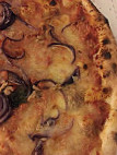 Pizzeria O' Vesuvio food