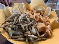 Taverna Mediterranea food