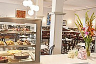 Bistro Cafe im Steigenberger Grandhotel Petersberg food