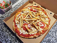 Celena Pizza food