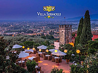Villa Sermolli outside