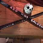 Red Hot Saloon outside